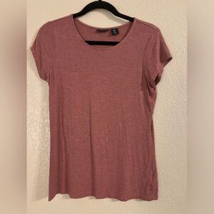 Women’s Tahari T-shirt